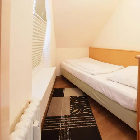 Apartment Strandvillen - 1-raum-ferienwohnung Mit Balkon Ah-722 Binz